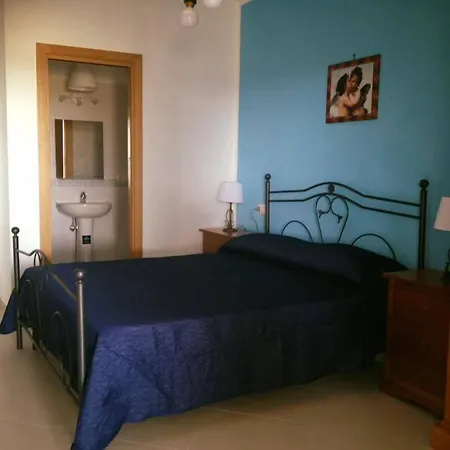Grappolo Nocleg ze śniadaniem 4*