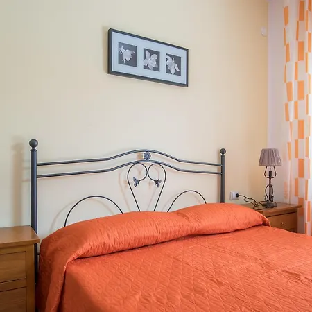 Grappolo Affittacamere Bed & Breakfast